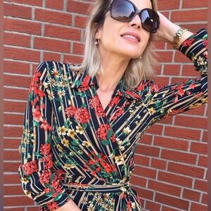 Zara Floral Print Wrap Dress size XS